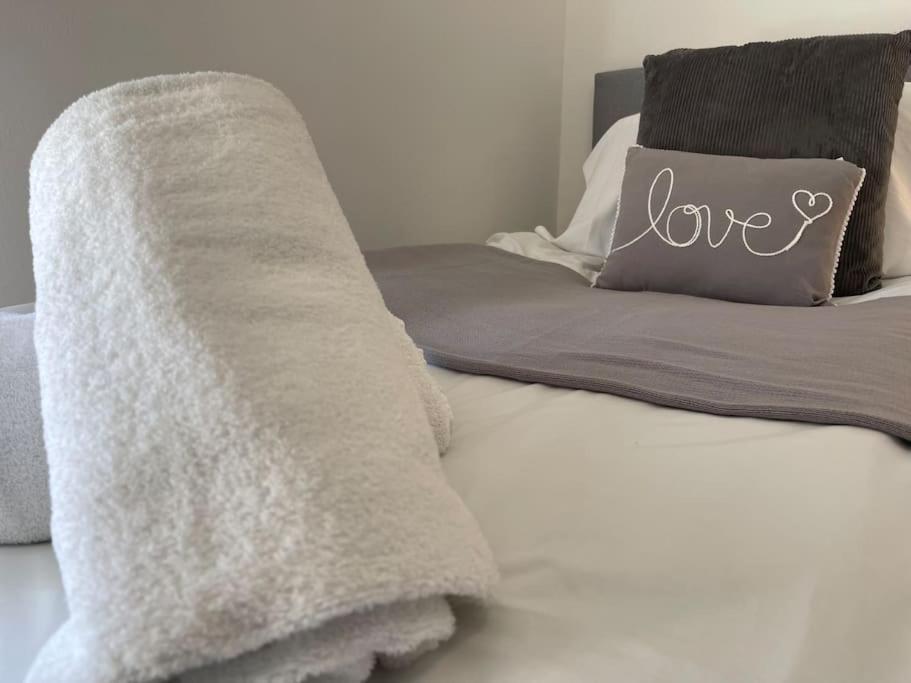 Ed Executive Ipswich Accommodation Extérieur photo